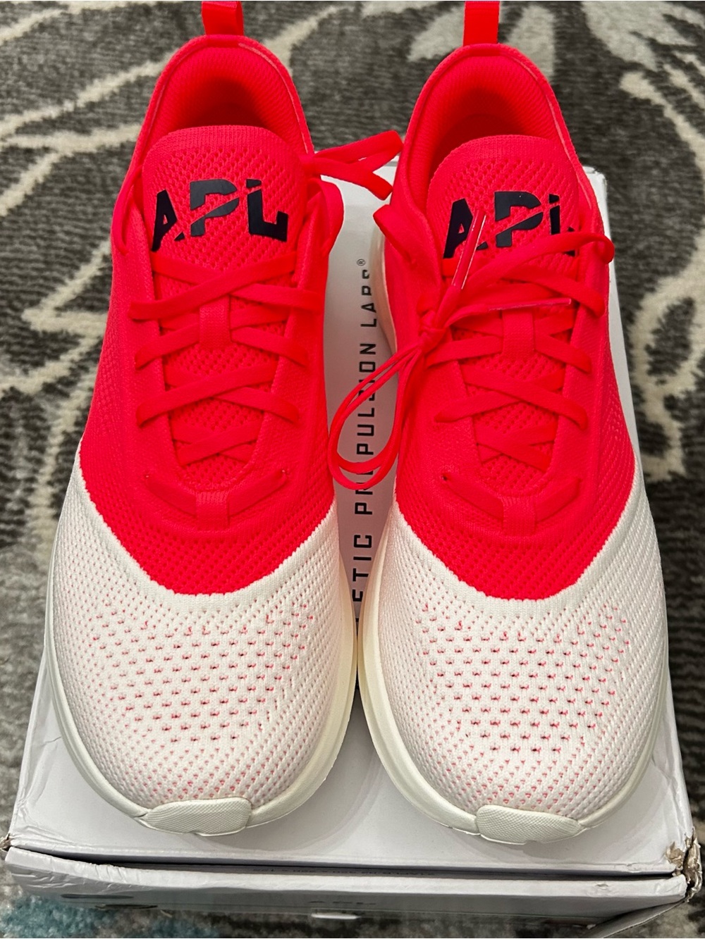 APL Women’s Lightweight Red & White Blue Techloom Dream Size 10